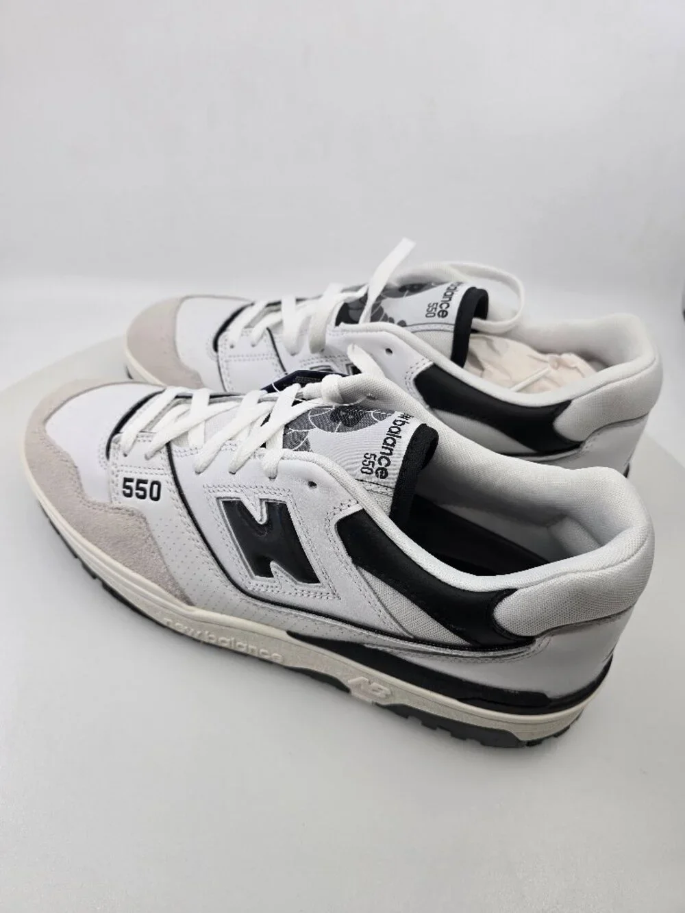 New Balance 550 BB550LM1 SIZE 10.5D